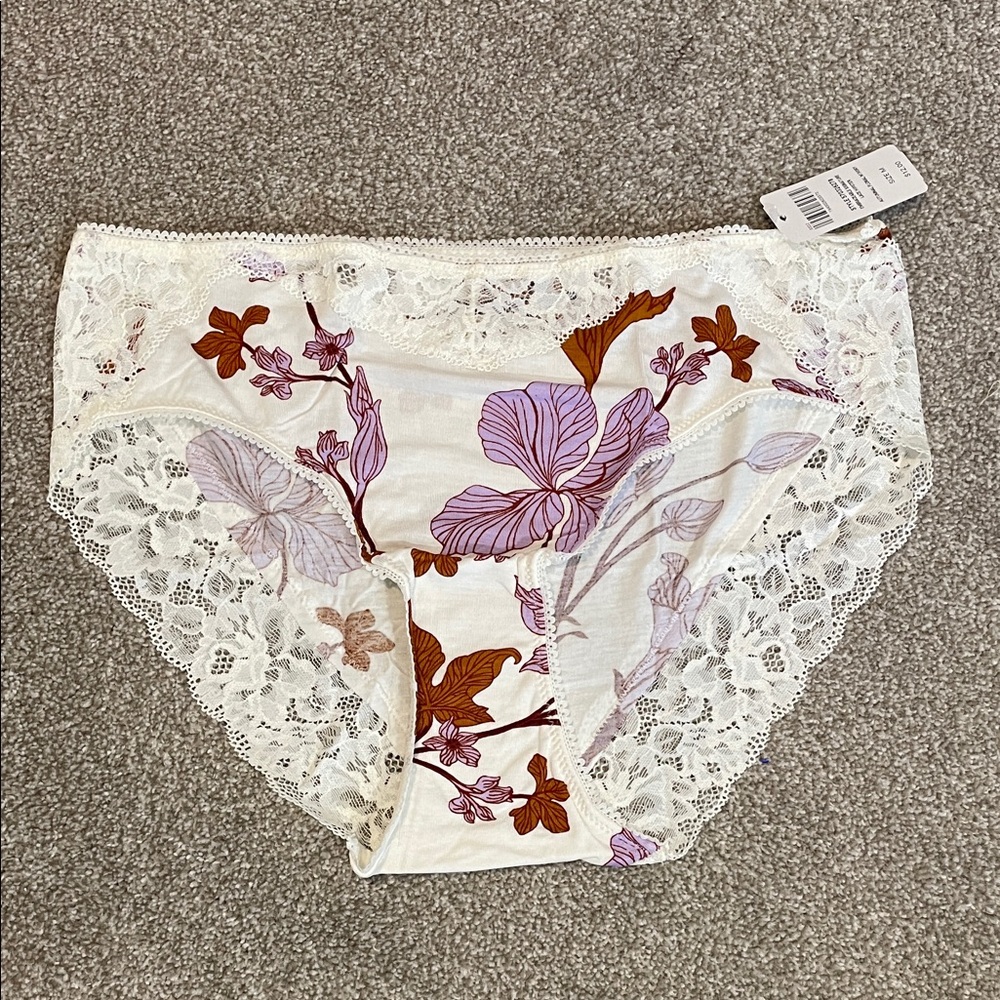 Soma Embraceable Lace Hipster